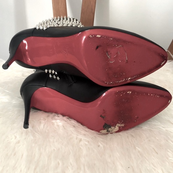 💥 LOUBOUTIN Hongroise 85 Stud Boots 37 - Picture 7 of 7
